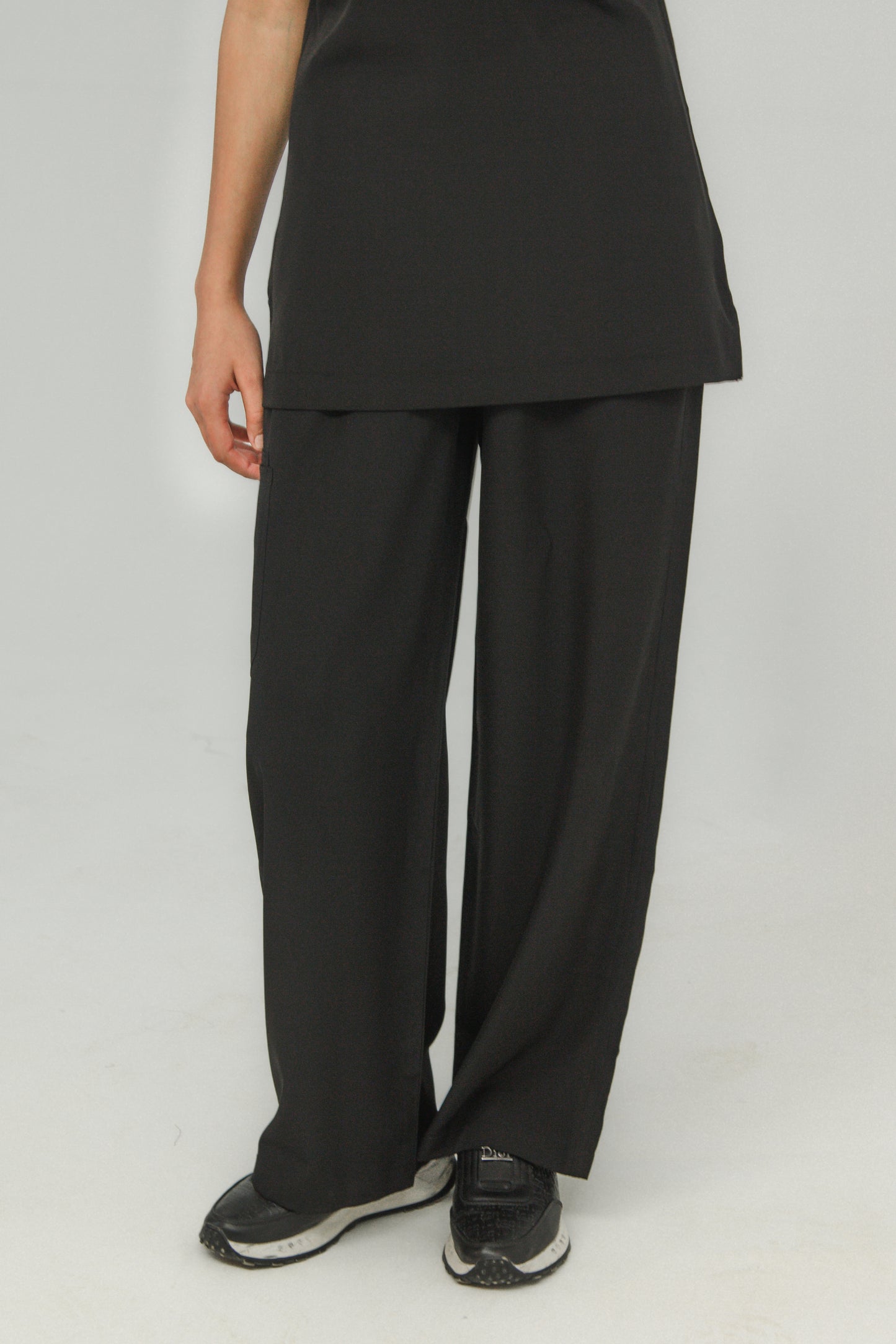 Women’s V-Neck Scrub Set — Straight Pants